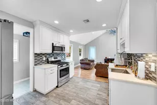 542 Princess Ct, Toms River Township, NJ 08753 - Photo 10