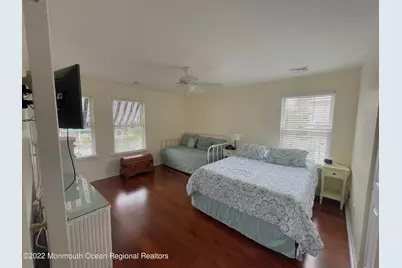 520 3rd Avenue, Avon by the Sea, NJ 07717 - Photo 10