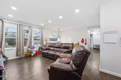 198 Village Drive, Barnegat, NJ 08005 - Photo 4