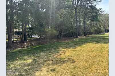 40 Hudson Parkway #A, Whiting, NJ 08759 - Photo 8