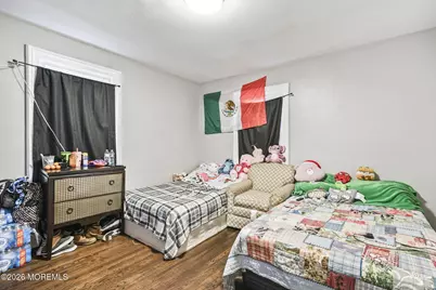 21 Broadway Road, Freehold, NJ 07728 - Photo 12