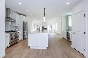 22 Marion St, Red Bank, NJ 07701 - Photo 12