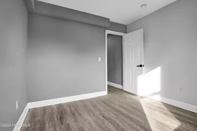 42 Jahn Street, Keansburg, NJ 07734 - Photo 18