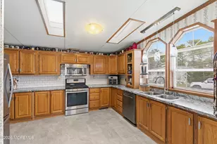 536 Momosa Way, Whiting, NJ 08759 - Photo 16