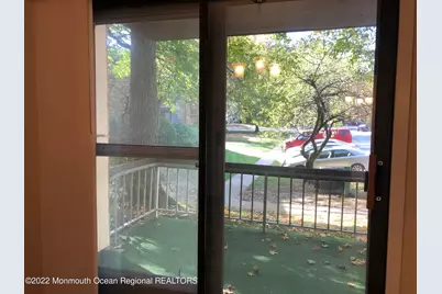 169 Amberly Drive #E, Manalapan Township, NJ 07726 - Photo 18