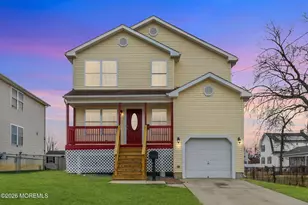 723 Woodland Ave, Burlington City, NJ 08016 - Photo 1