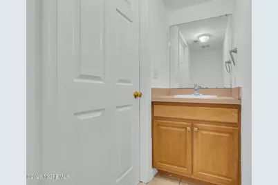 723 Woodland Avenue, Burlington City, NJ 08016 - Photo 22