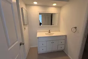 15 Lexington Ct, Red Bank, NJ 07701 - Photo 12