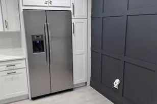 225 Longwood Dr, Manalapan Township, NJ 07726 - Photo 4