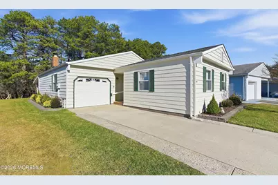 97 Selkirk Avenue, Toms River Township, NJ 08757 - Photo 2