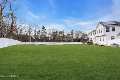 21 Julies Way, Howell Township, NJ 07731 - Photo 2