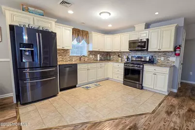 111 President Avenue, Lavallette, NJ 08735 - Photo 14