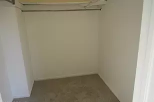 32 Lafayette Ct, North Brunswick Township, NJ 08902 - Photo 16