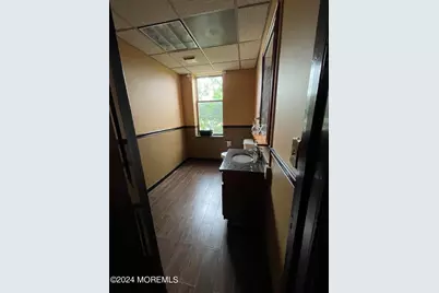 30 South Street, Freehold, NJ 07728 - Photo 10