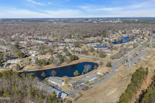 711 Dorchester Dr, Lakewood, NJ 08701 - Photo 80