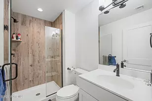 25 Catherine St, Red Bank, NJ 07701 - Photo 20