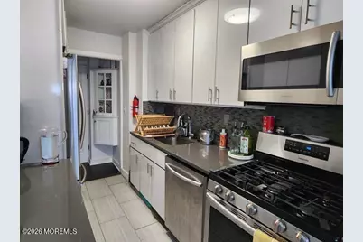 500 Central Avenue #1119, Union City, NJ 07087 - Photo 4