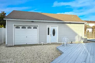 109 President Ave, Lavallette, NJ 08735 - Photo 38