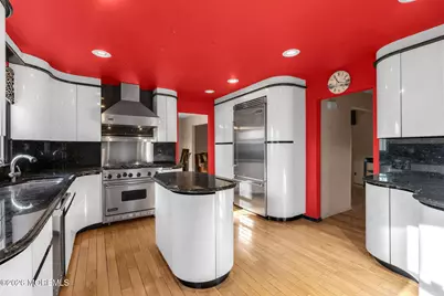 341 Gordons Corner Road, Manalapan Township, NJ 07726 - Photo 22