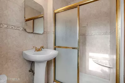 341 Gordons Corner Road, Manalapan Township, NJ 07726 - Photo 40