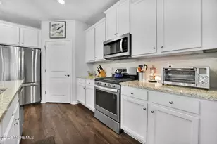 127 Raccoon Ln, Barnegat, NJ 08005 - Photo 8