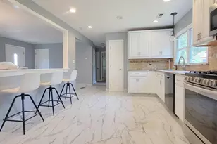 1 Half Robin Dr, Oakhurst, NJ 07755 - Photo 6