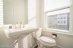 53 Mariveles Wy, Tinton Falls, NJ 07724 - Photo 10