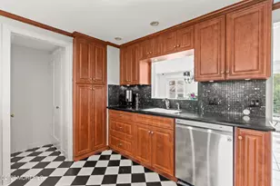 608 Corlies Ave, Allenhurst, NJ 07711 - Photo 10