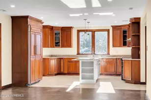 15 Lexington Ave, Toms River Township, NJ 08753 - Photo 2