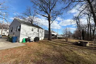 2022 W Lake Ave, Neptune Township, NJ 07753 - Photo 18