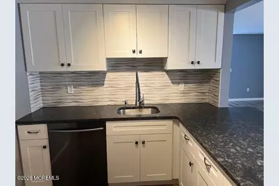 9 Des Moines Court, Tinton Falls, NJ 07712 - Photo 10