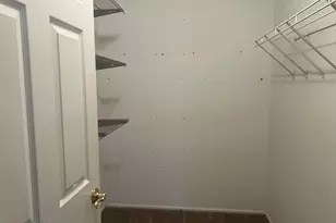 9 Des Moines Ct, Tinton Falls, NJ 07712 - Photo 8