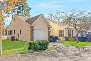 3 Taylor Ct, Lakewood, NJ 08701 - Photo 4