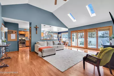 745 Surf Avenue, Beachwood, NJ 08722 - Photo 8