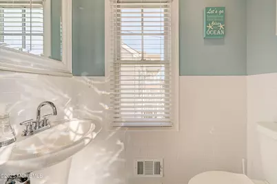 550 Whiting Avenue, Manasquan, NJ 08736 - Photo 14