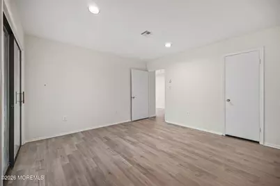 143 Cross Slope Court #B, Manalapan Township, NJ 07726 - Photo 20