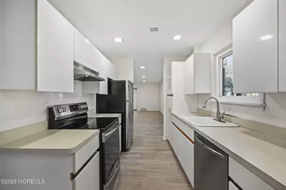 143 Cross Slope Court #B, Manalapan Township, NJ 07726 - Photo 6