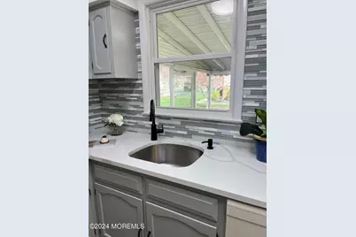 7 Ivy Street #A, Whiting, NJ 08759 - Photo 8