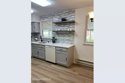 7 Ivy Street #A, Whiting, NJ 08759 - Photo 4