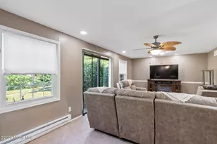 82 Parkway Dr, Freehold, NJ 07728 - Photo 20