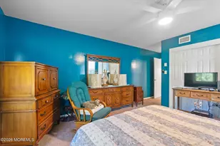 82 Parkway Dr, Freehold, NJ 07728 - Photo 24