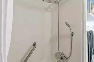 1316 6th Ave, Neptune Township, NJ 07753 - Photo 16