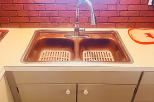 26 Dalbert St, Carteret, NJ 07008 - Photo 6