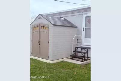 26 Dalbert Street #K13, Carteret, NJ 07008 - Photo 12