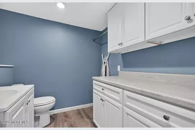 187 Elmwood Road, Oakhurst, NJ 07755 - Photo 28