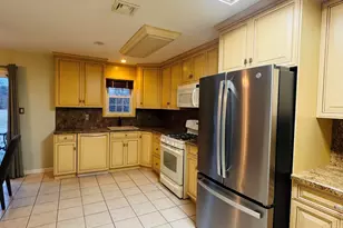 38 Morden Close, Freehold, NJ 07728 - Photo 22