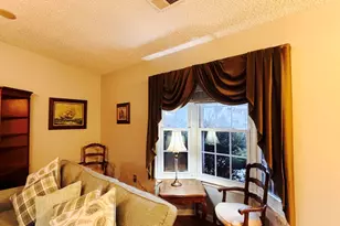 38 Morden Close, Freehold, NJ 07728 - Photo 12