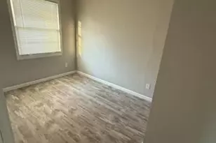 102 Broadgate Ct, Freehold, NJ 07728 - Photo 8