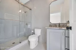 8 Saxon Ct, Freehold, NJ 07728 - Photo 50