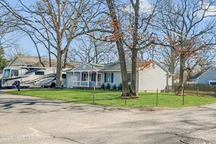 301 Chestnut Dr, Lanoka Harbor, NJ 08734 - Photo 6